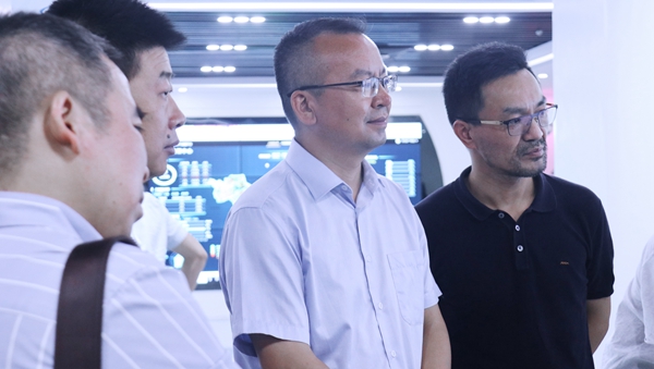 杭州市科技局局长赵喜凯一行莅临91视频网址入口考察调研2 杭州市科技局局长赵喜凯一行莅临91视频网址入口考察调研2