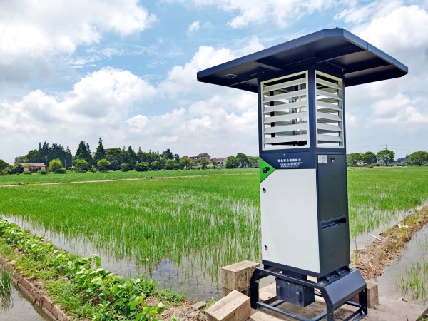 1750670407579588.jpg 智能测报灯_副本.jpg